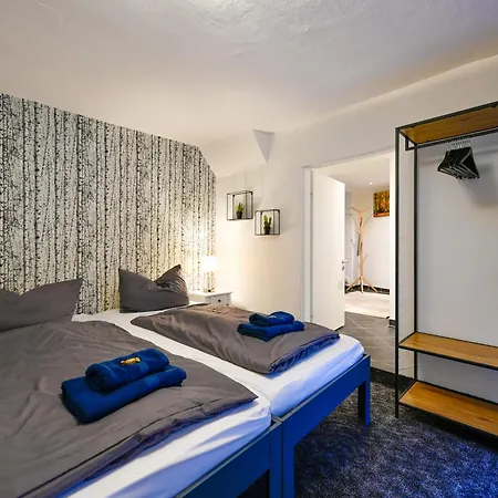 Grosses Spree Apartment, 3 Schlafzimmer Bis 10 Personen, 4x Kfz Parkplatz, Terrasse, Waschtrockner, Wlan, Netflix Daire *